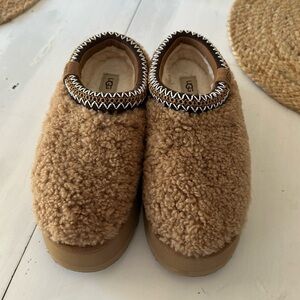 Maxi Curl Tazz Ugg Slippers